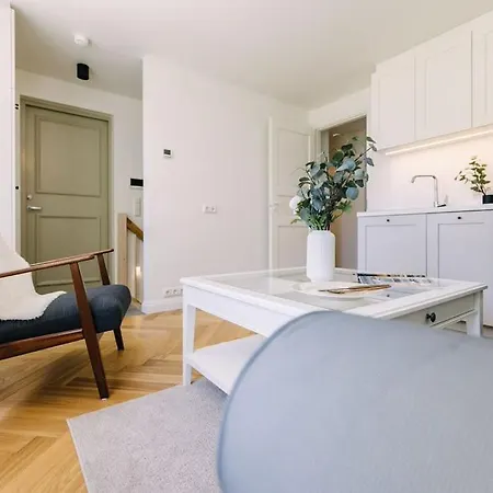 Lenderi Luxury With Sauna Apartament