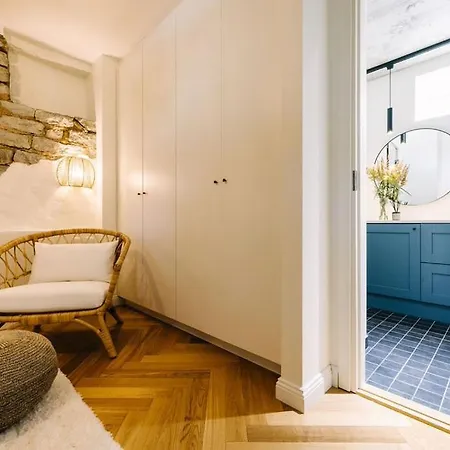 Lenderi Luxury With Sauna Apartment *