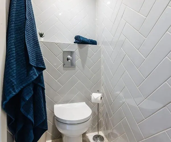 Lenderi Luxury With Sauna Apartmán *