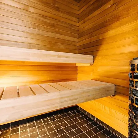 Lenderi Luxury With Sauna Tallinn